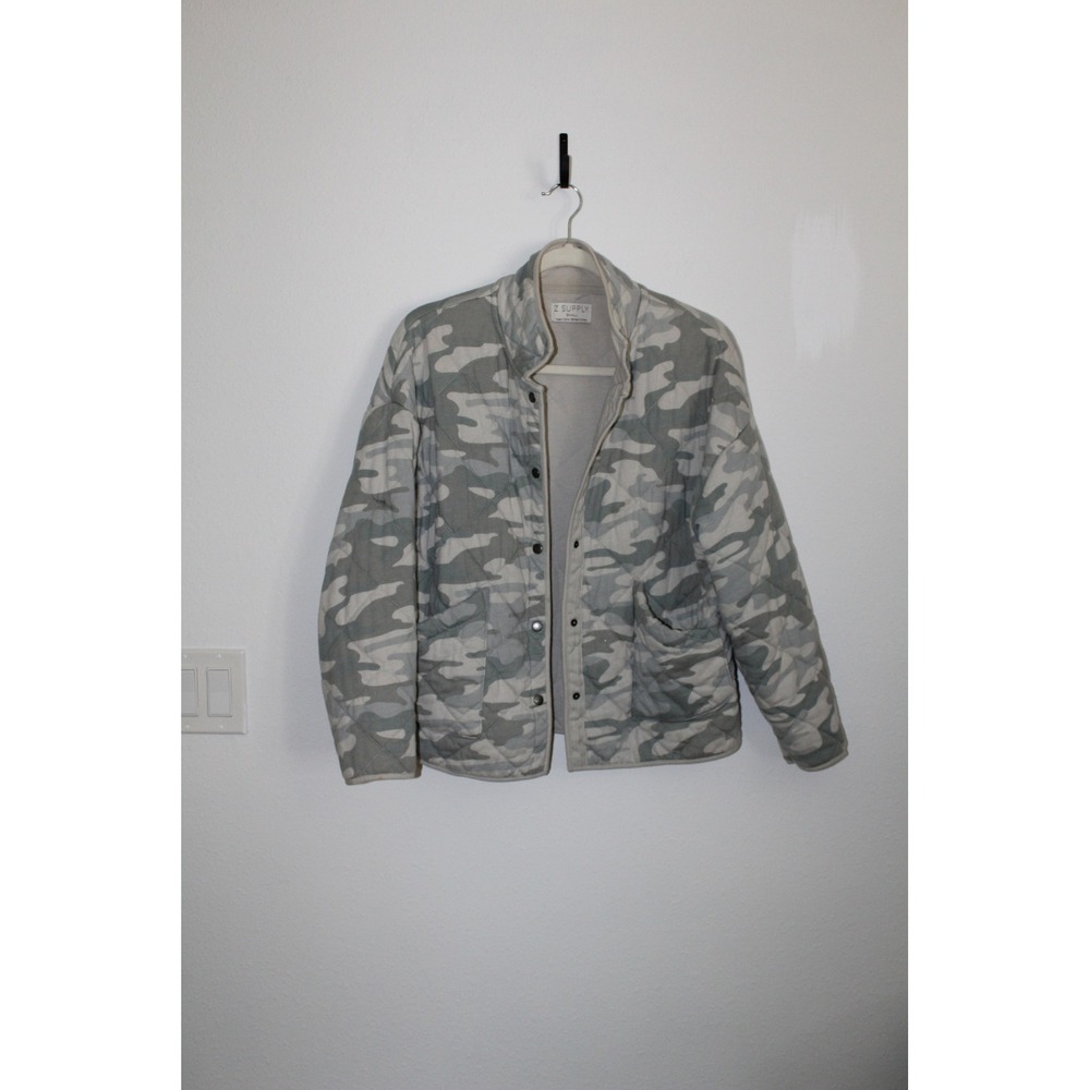Z Supply Women Grey Camo Quilted Snap Front Jacket ZJ211468 Small Beachy Soft